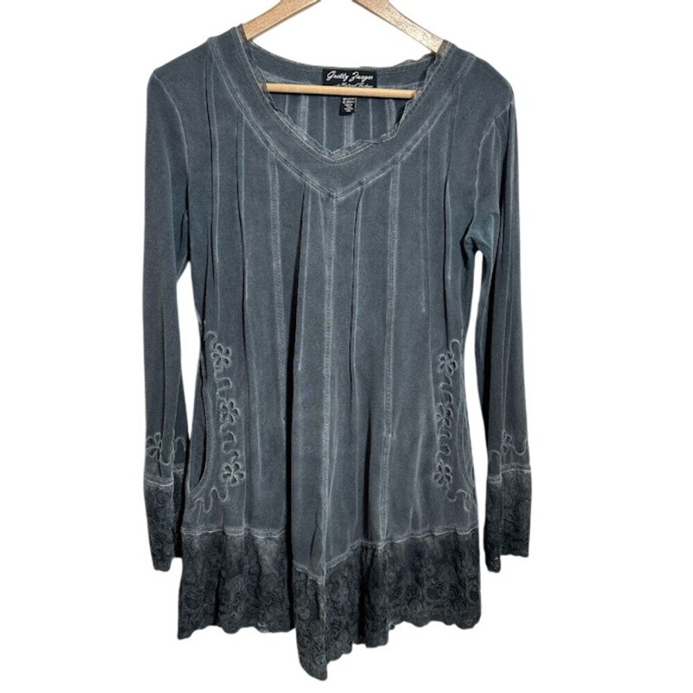 Gretty Zueger Tunic Top S Gray Embroidered Lace Trim 3/4 Sleeve V Neck